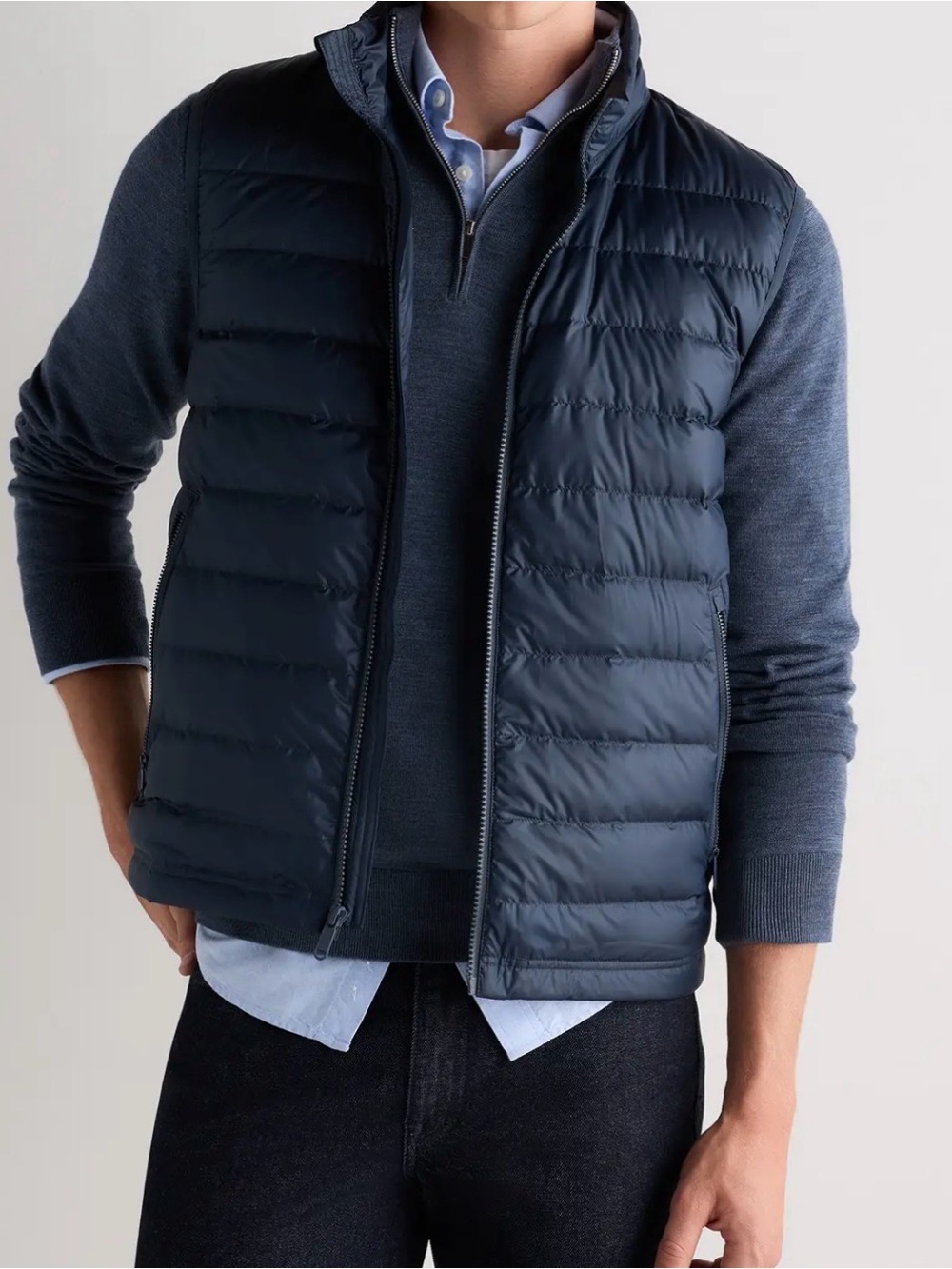 Quince Men’s Navy Puffer Vest